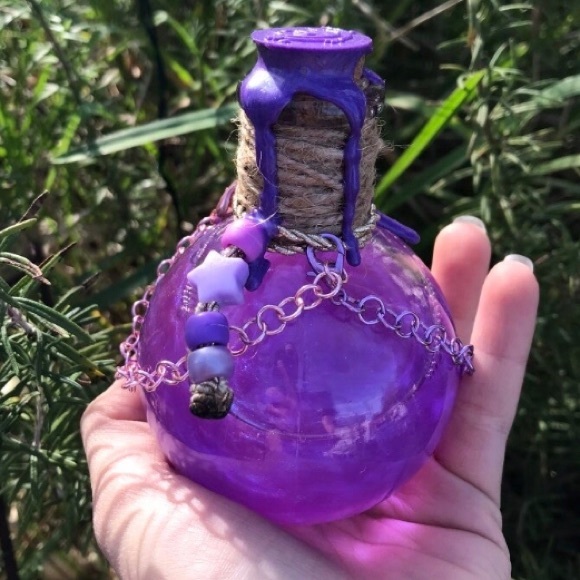 Lilac dreams potion - Picture 2 of 3
